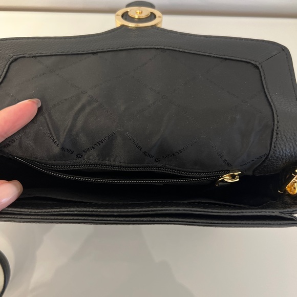 Michael Kors black bag - Picture 4 of 6